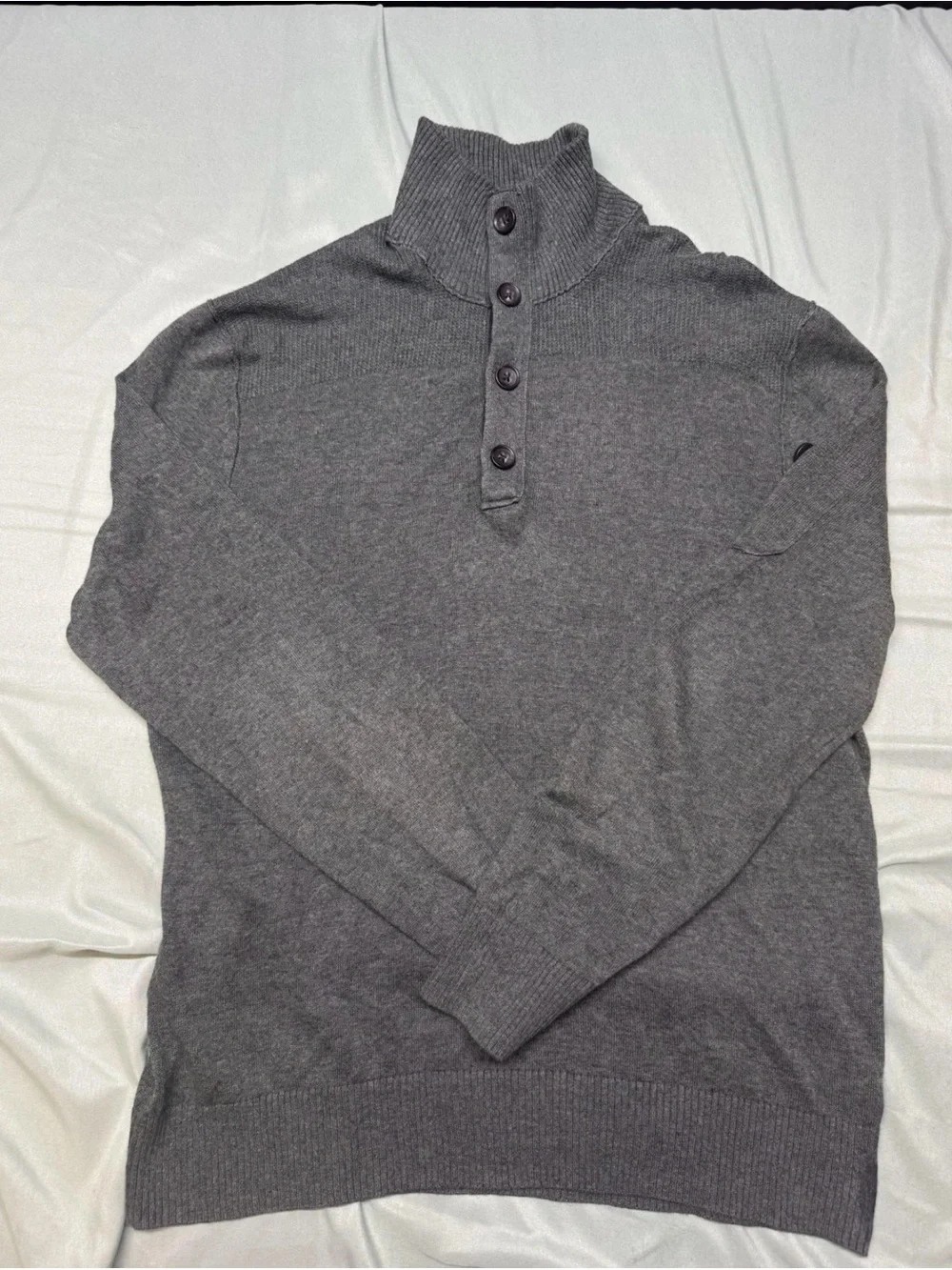 Men's Vintage Banana Republic Gray Button-Neck Sweater Linen and Cotton